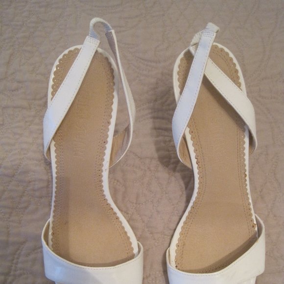 Marilyn-esque Slingbacks!! - Picture 2 of 6